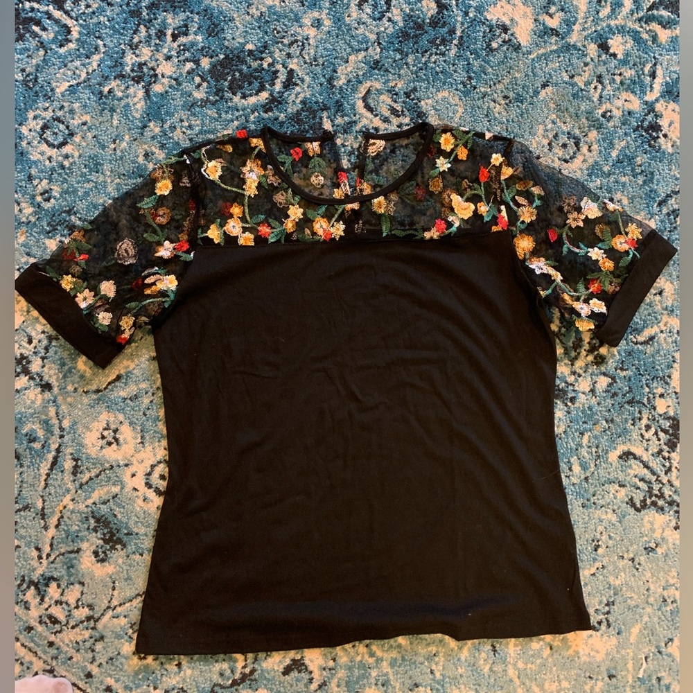 Top with Lace Flowers